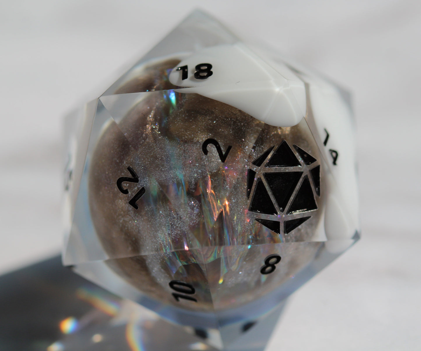 Oracle's Outlook (Jumbo d20: 40mm)